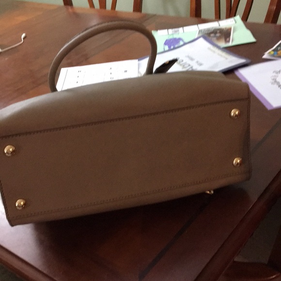 Like new Michael Kors Hamilton, really beautiful - Picture 6 of 7